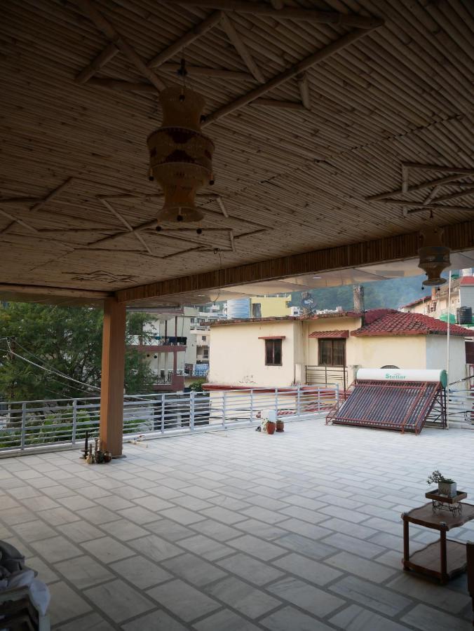 Flow House Rishikesh Exterior photo